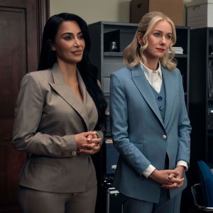Feature Kim Kardashian and Naomi Watts Alls Fair