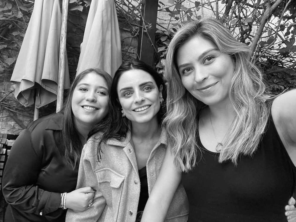 Gabriela Michele with daughter Aislinn Derbez