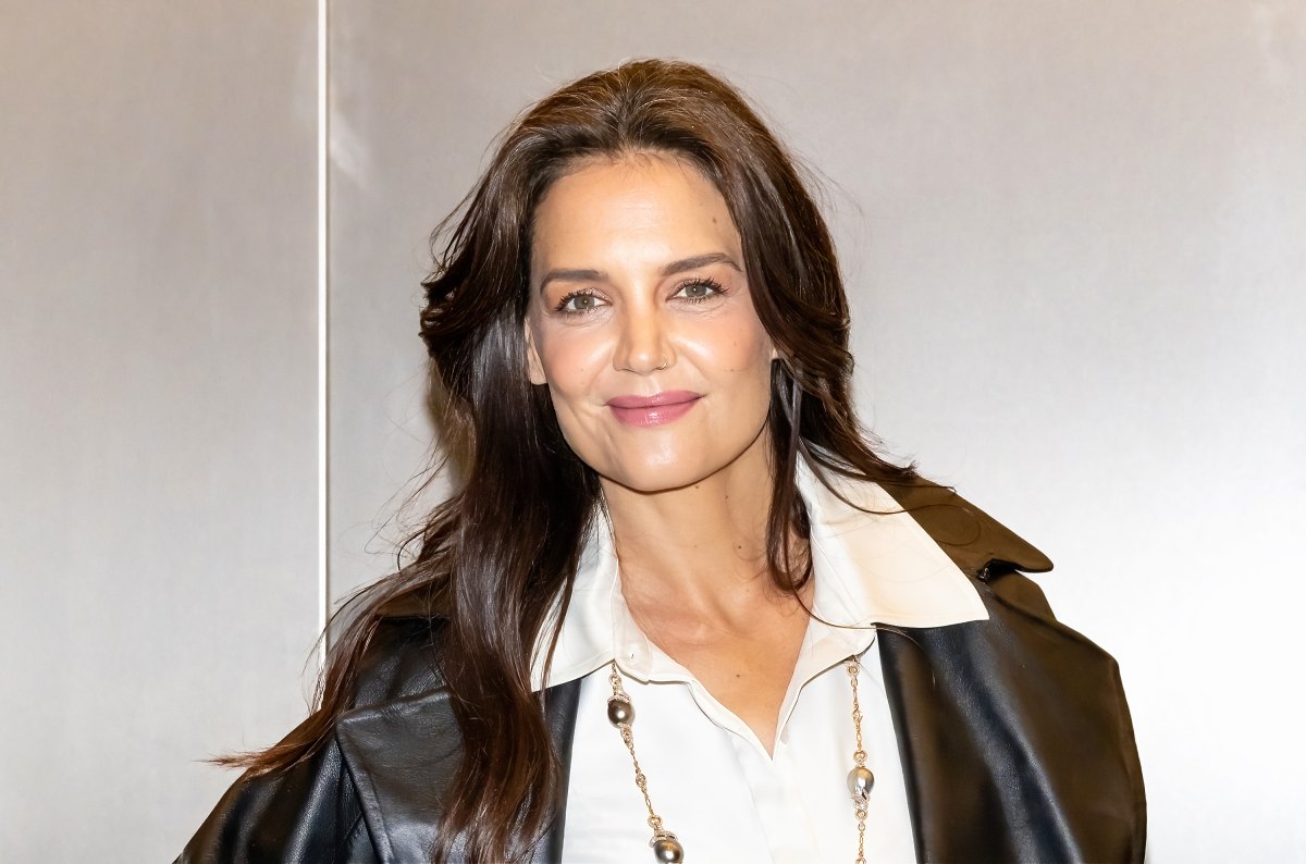 katie holmes perfume
