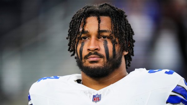 Marshawn Kneelands Uncle Called Him Gentle Giant Hours After His Death