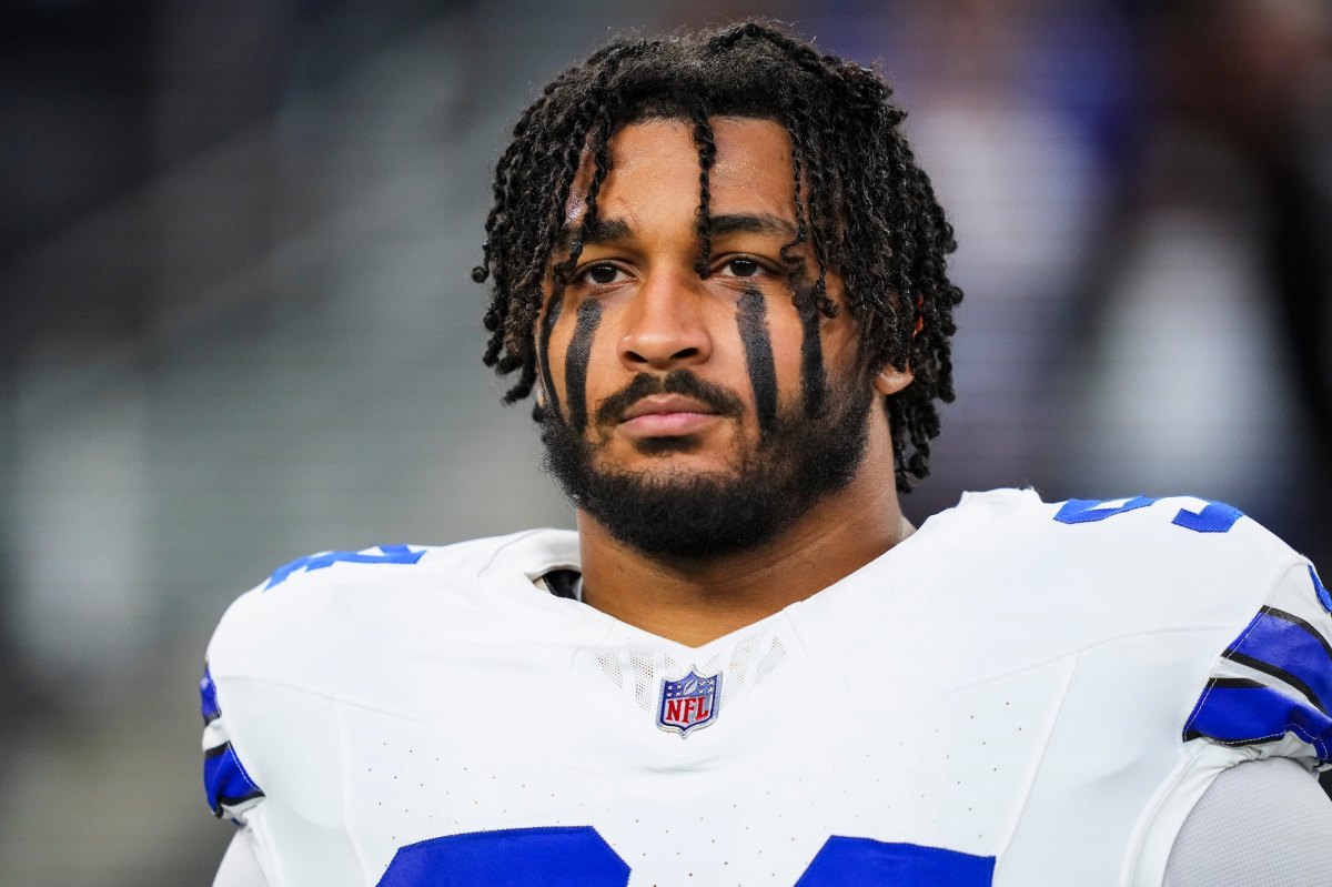 Marshawn Kneelands Uncle Called Him Gentle Giant Hours After His Death