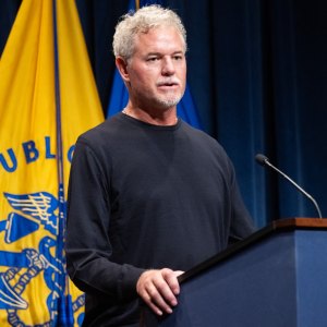 GettyImages-2221088373.jpg Eric Dane Stars Working to Make the World a Better Place