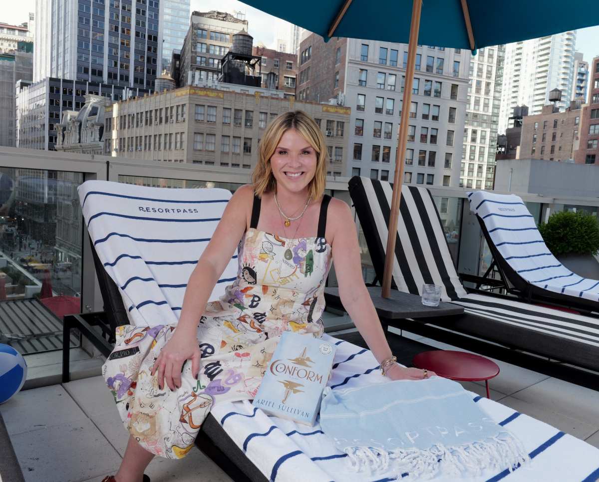 Jenna Bush Hager Cuts Her Bob With Only ‘2 Minutes’ to Spare Before Going on Air