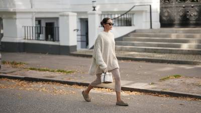 dresses that make you look younger