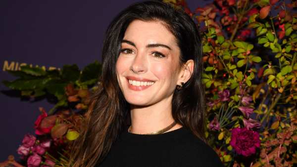 anne hathaway hair mousse