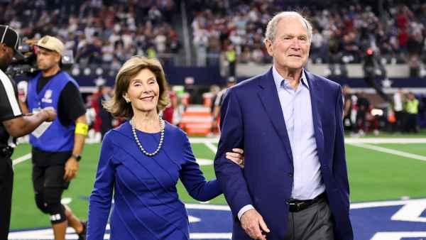 GettyImages-2244896763 George W. Bush Laura Bush 2025