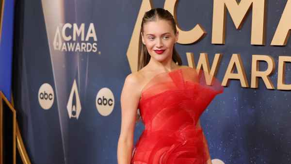 GettyImages2247545311 Kelsea Ballerini CMAs