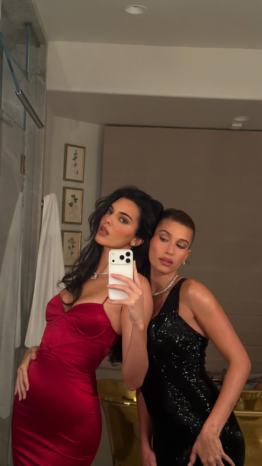 Kendall-Jenner.