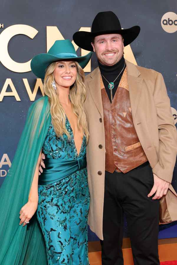 Lainey Wilson and Fiance Duck Hodges Subtly Coordinate at 2025 CMAs ...
