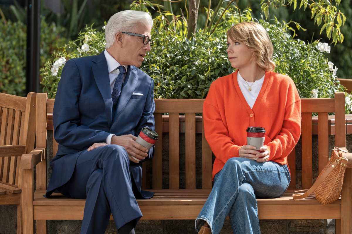 Mary Elizabeth Ellis Praises How 'Man on the Inside' Season 2 Addresses Grief