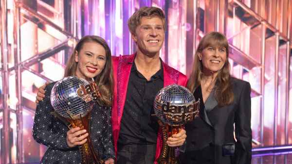 How Robert Irwin Honored Late Dad Steve Irwin at the DWTS Finale