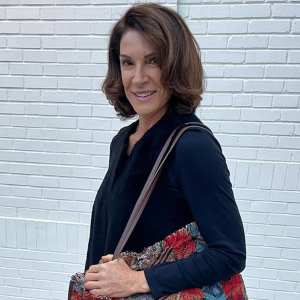 hilary_farr_333672038_865712861209615_6038927330121440347_n