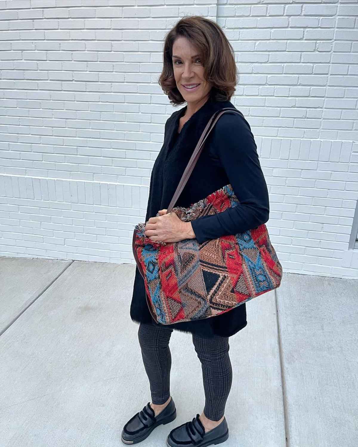 hilary_farr_333672038_865712861209615_6038927330121440347_n