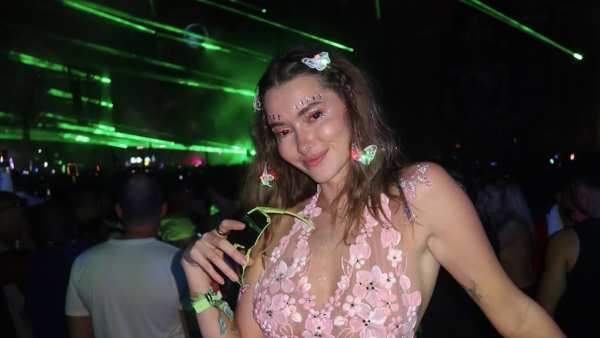 Influencer Madeleine White Fedyk Slammed for Going Out on 30th Birthday With Highly Contagious Infection