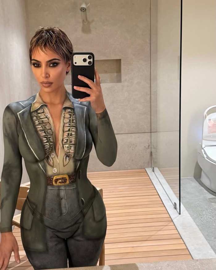 Kim Kardashian Shares BTS Pics From Her Nude Painted Photo Shoot | Us