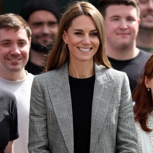 meghan-makle-kate-middleton-riding-boots