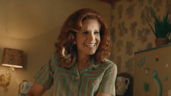 Robyn Lively