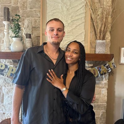 Viral Beyonce Fan Sydney Hardeman Dies Months Before April Wedding Us