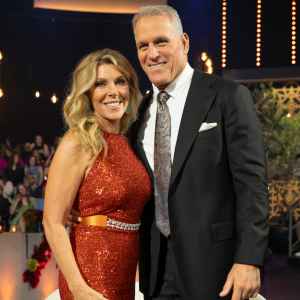 180023_0723-Golden-Bachelors-Winner-Peg-says-Mel-Owens-Donated-His-Entire-Show-Salary