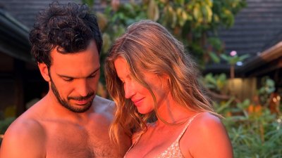 Gisele Bundchen Flaunts Her Bare Baby Bump in a Bikini While Reflecting on Profound Growth and Lessons in 2025