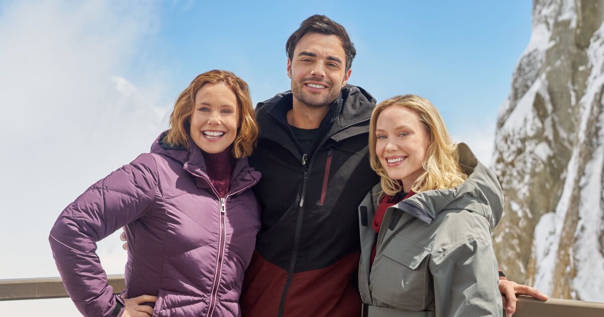 Ashley Williams Laci J Mailey and Julien Marlon Samani in An Alpine Holiday