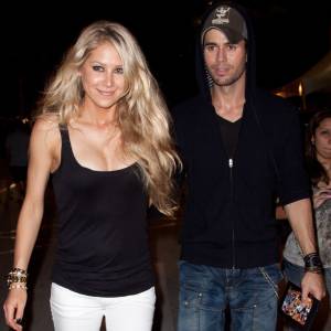 Anna-Kournikova-and-Enrique-Inglesias-GettyImages-104479022