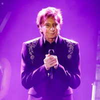Barry Manilow Bio Pic