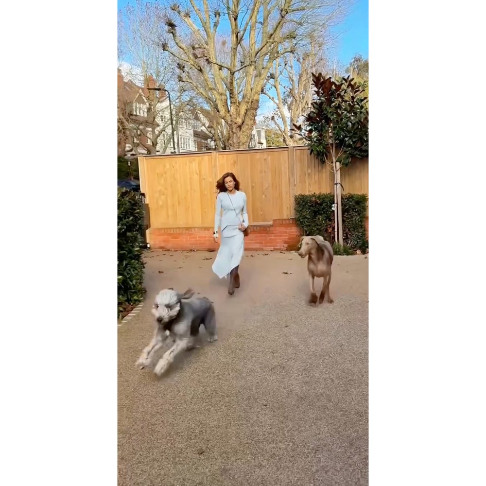 Eva Mendes Offers Rare Look at U K Mansion After Leaving the U S With Husband Ryan Gosling 2