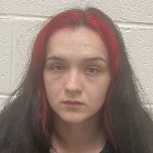 Feature Destiny Faith Chiveral Mugshot Snaphatting Maryland Mother Arrested After Infant Found Smothered in Couch Cushions
