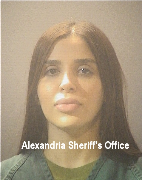 Emma Coronel Aispuro, al momento de ser detenida por las autoridades de Estados Unidos.