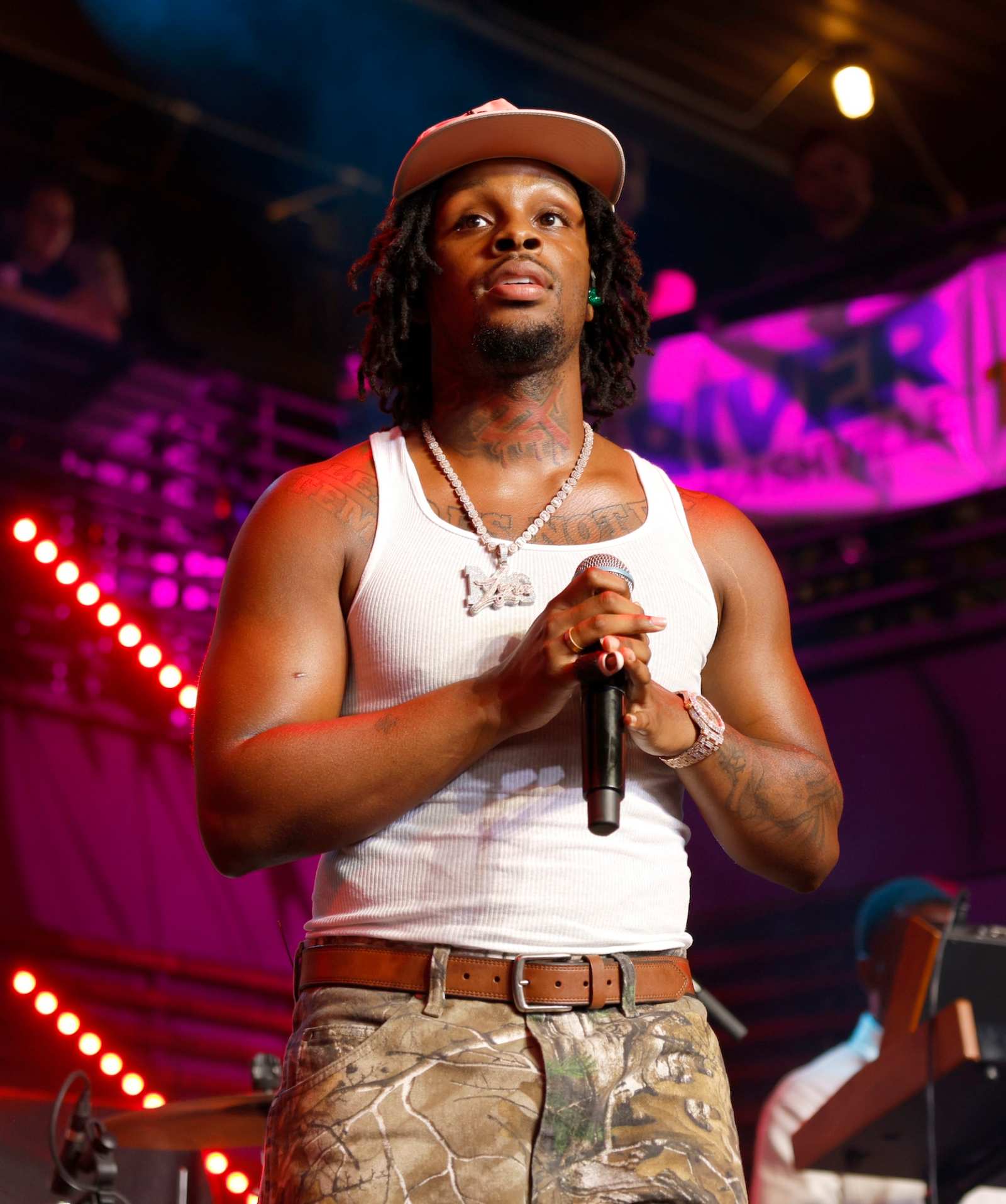 Toschii Rapper Rapper Toosii Commits to Play Football at Syracuse: 'I'm Coming Home ...