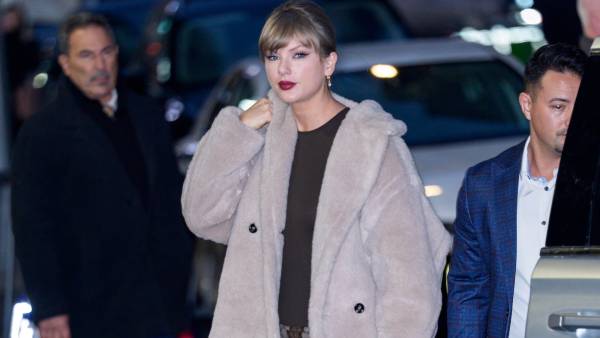 taylor swift tights