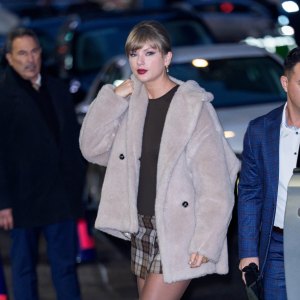 taylor swift tights