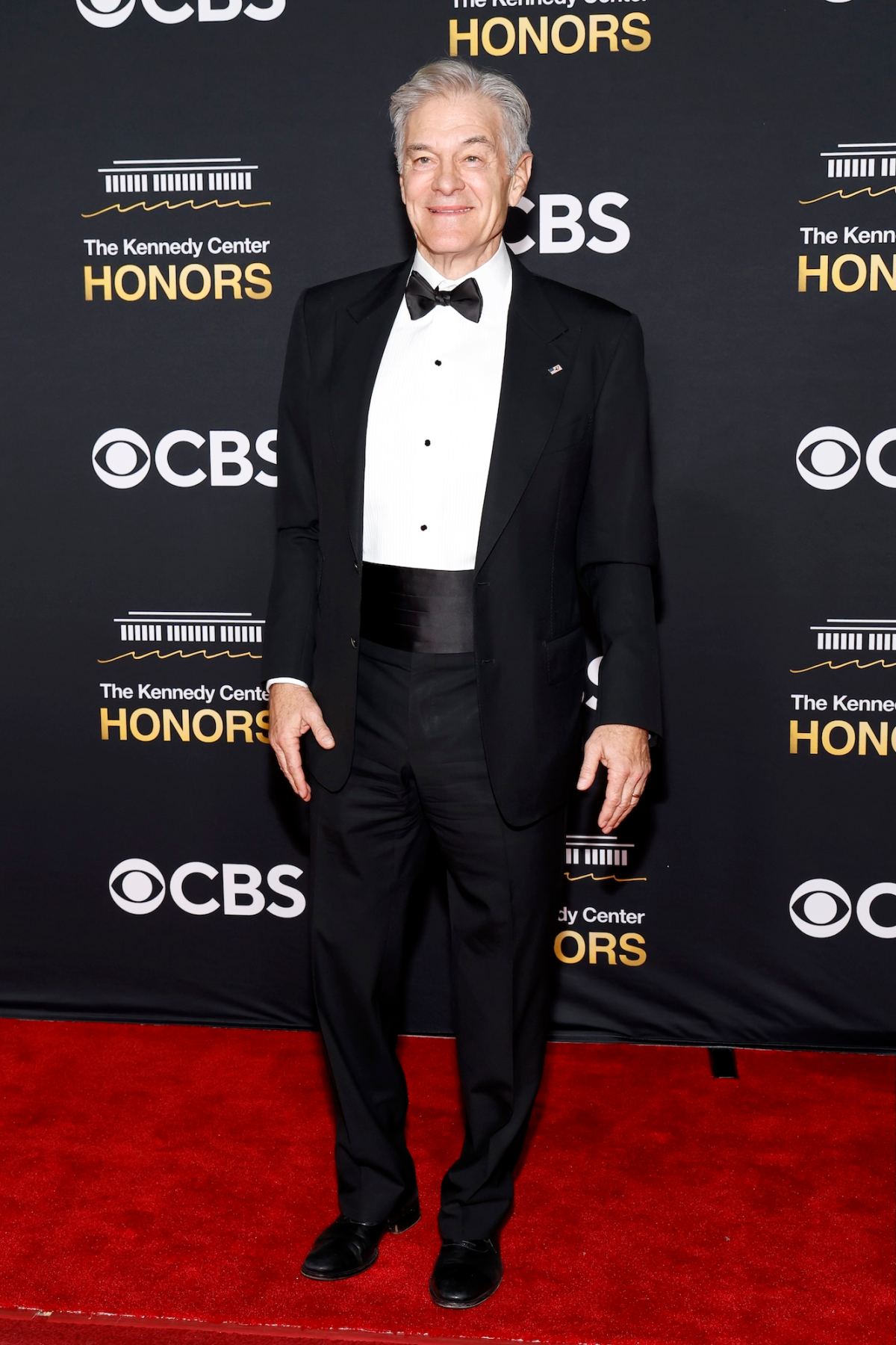 Dr. Oz Tells Federal Employees to Eat Less Over the Holidays: Report