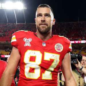 Chiefs Staff Stops Cameras From Following Travis Kelce After Christmas Loss