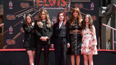 GettyImages1404262891 Lisa Marie Presleys Twin Daughters Are All Grown Up in Rare Family Photo