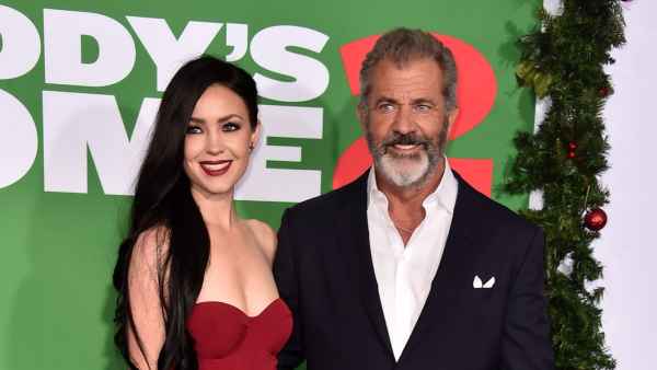 GettyImages870720966 Who Is Rosalind Ross