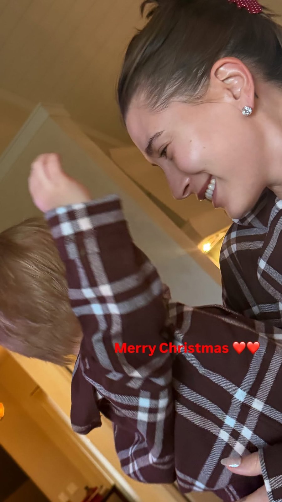 Hailey-and-Jack-Bieber-3795576303408805555