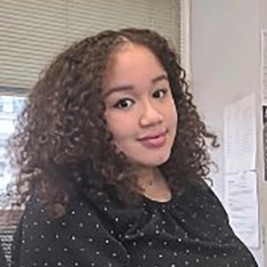 House Mom Caring for Troubled Teens Orders 16 Year Old to Have Sex with Her at Gunpoint