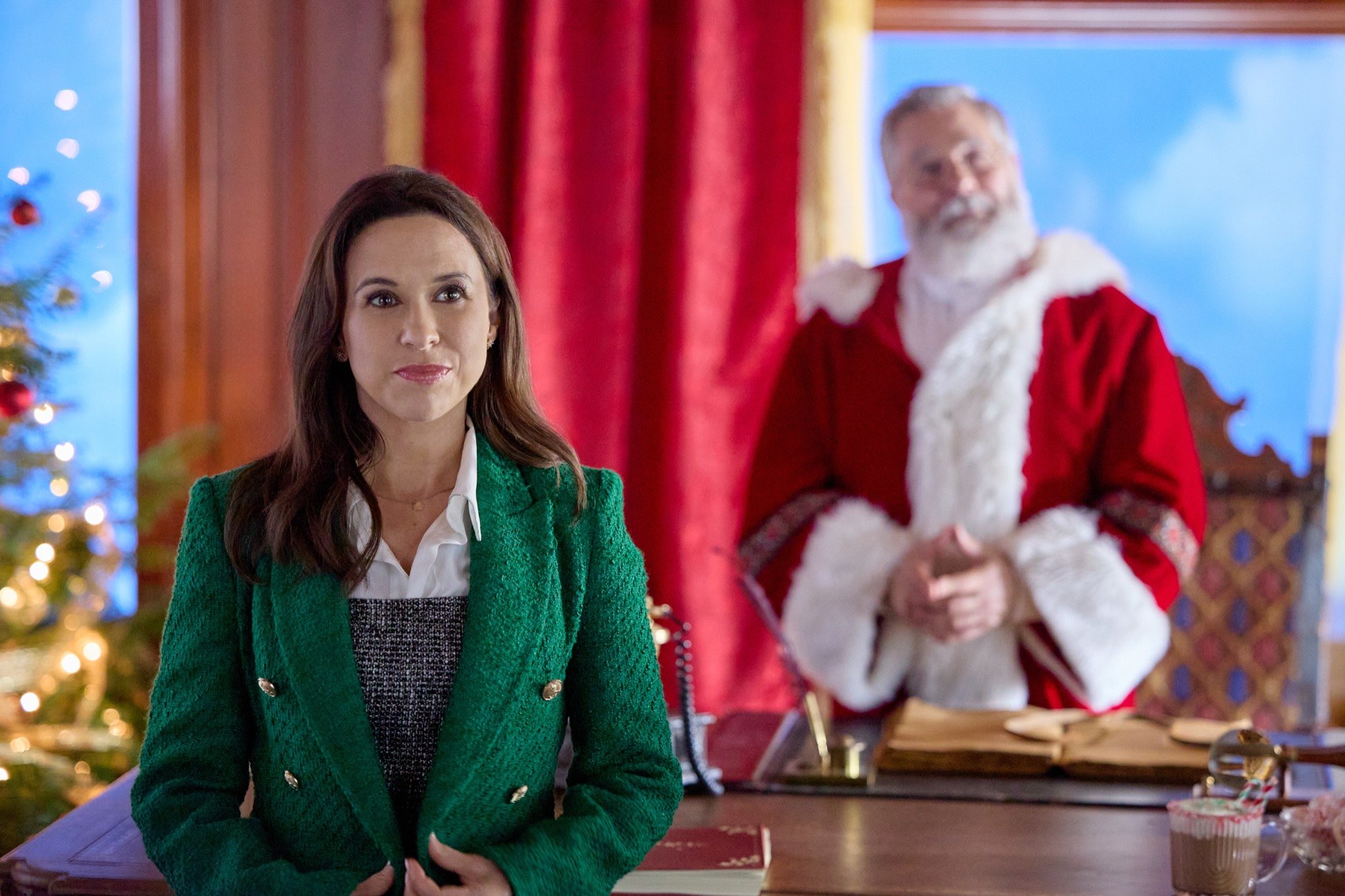 Lacey Chabert’s Hallmark Movies: A Guide, Unofficial Ranking | Us Weekly