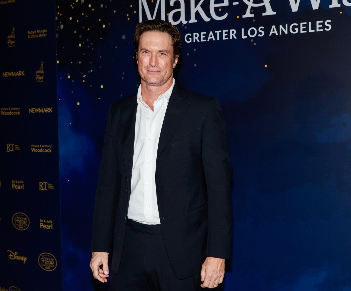 Oliver-Hudson-GettyImages-2250273821