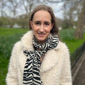 Sophie Kinsella s Children Included 4 Sons and 1 Daughter