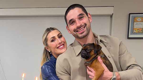 Stars Celebrate Hanukkah 2025 Ashton Kutcher Karlie Kloss Alan Bersten