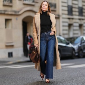 Abercrombie & Fitch Sale