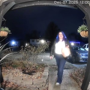 DoorDash Driver Claims She Pepper Sprayed Food in Attempt to Kill Spider Before Her Arrest
