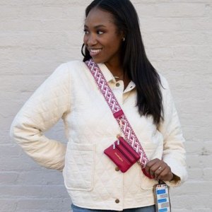 hands-free-phone-strap-save-the-girls