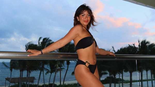 Jen Affleck Shows Off Her ‘Mami Beach Bod’ in a Sexy Bikini After Giving Birth to Baby No. 3