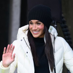 Meghan Markle Sweater Lookalike