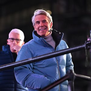 Andy-Cohen-NYE-GettyImages-2254210021