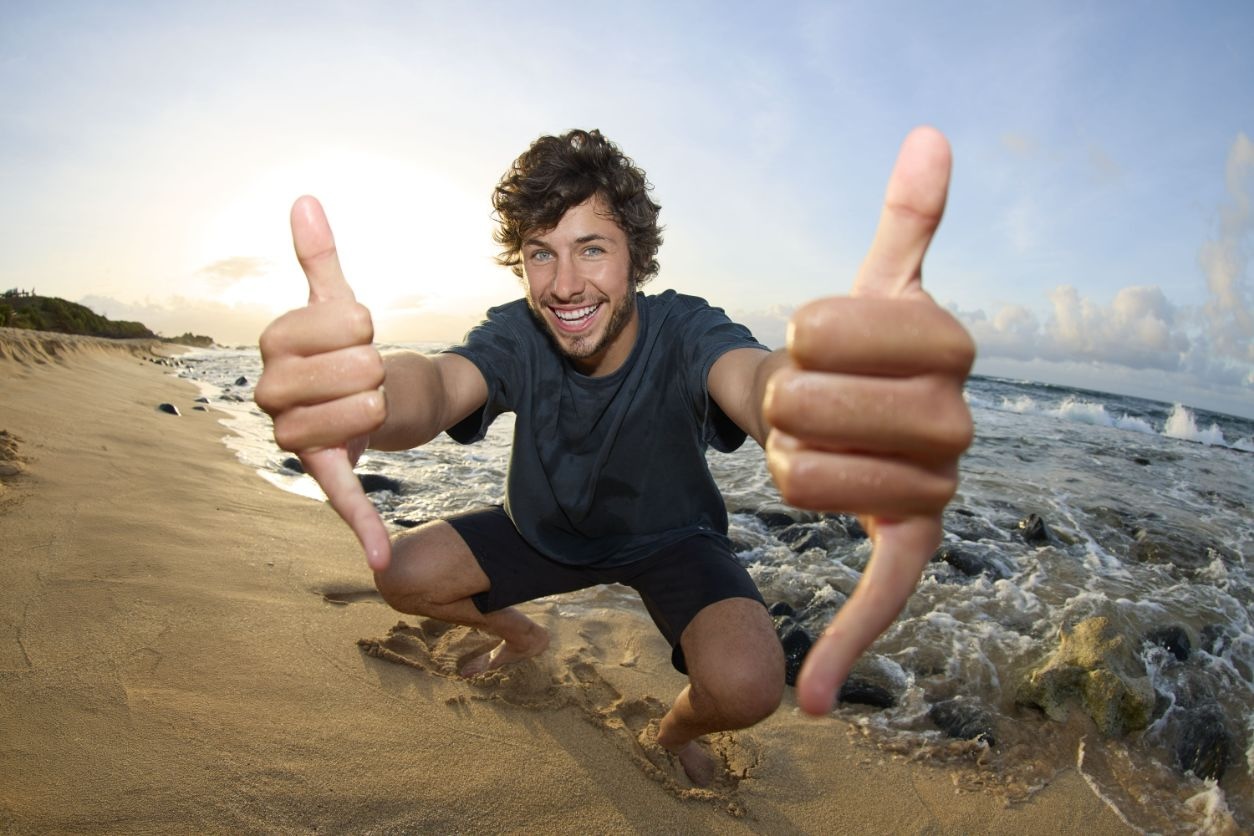 Juanpa Zurita en la serie On the Edge